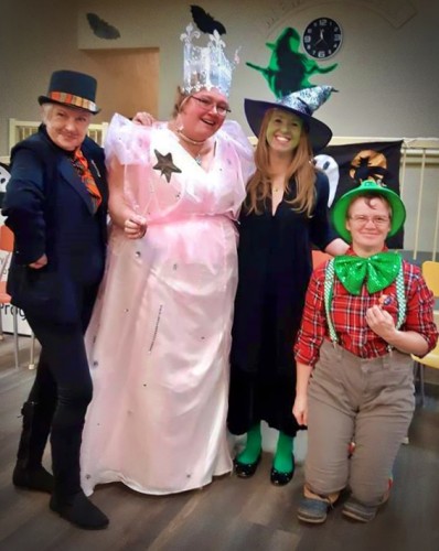 Sarah and friends dressed up for Hallowe'en.